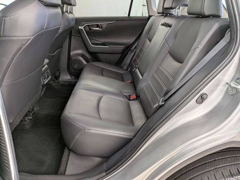 Used 2025 Toyota RAV4 Limited w/ Weather Package AWD/4WD image 28