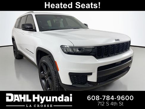 Used 2023 Jeep Grand Cherokee L Laredo image 1