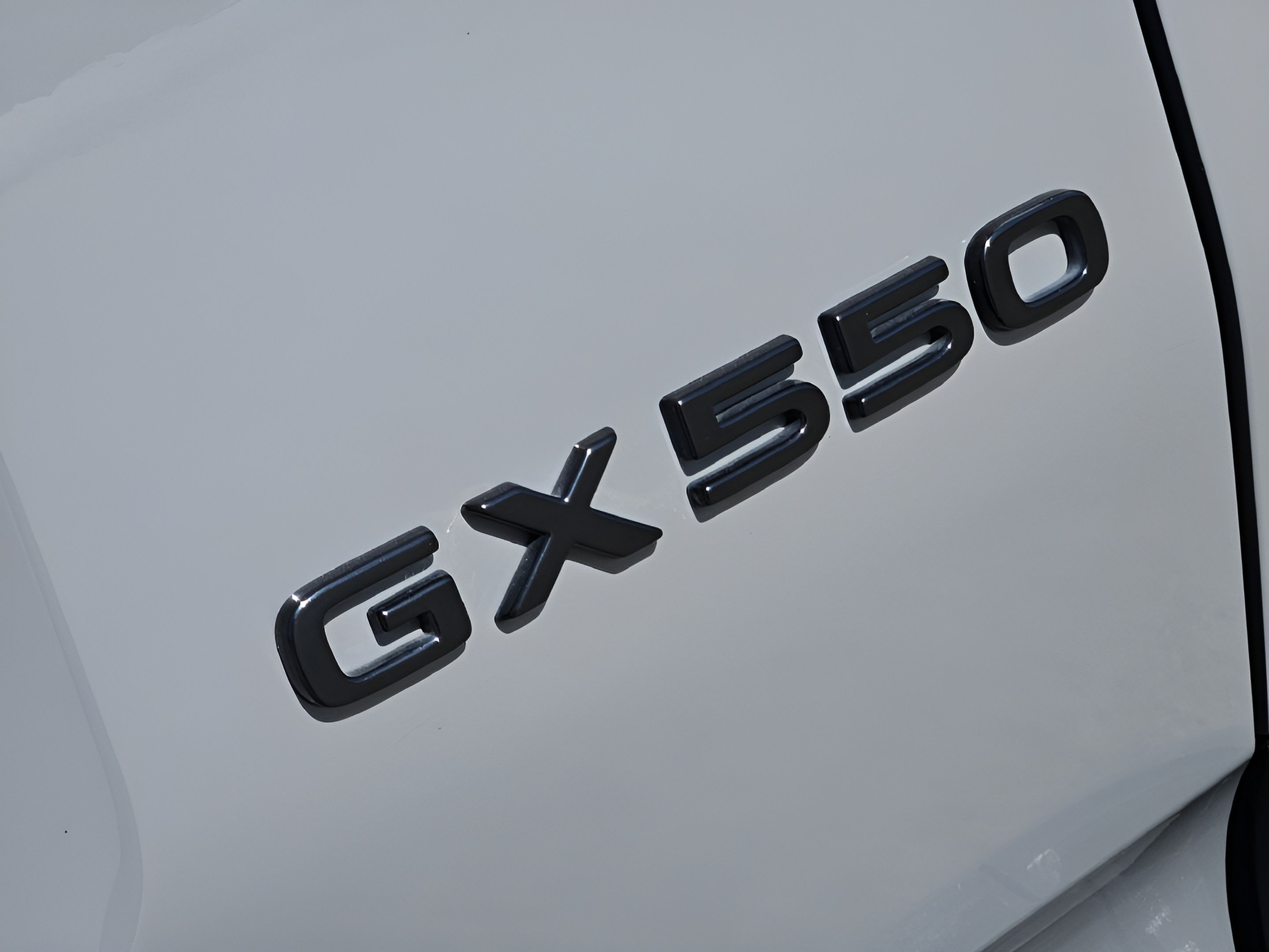 Used 2024 Lexus GX 550 w/ Accessory Package (Z1) AWD/4WD image 30
