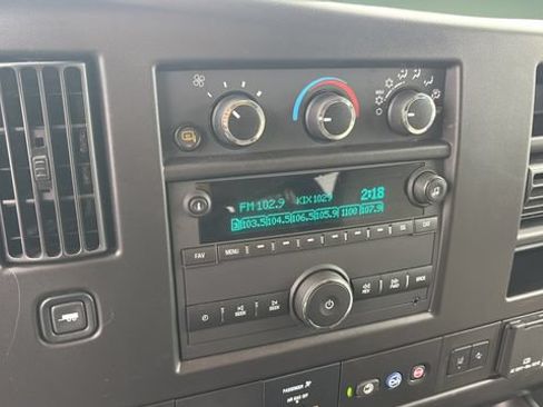 Used 2024 Chevrolet Express 3500 LT w/ LT Preferred Equipment Group RWD image 25