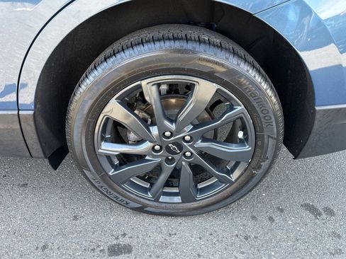 Used 2024 Chevrolet Equinox RS AWD/4WD image 10