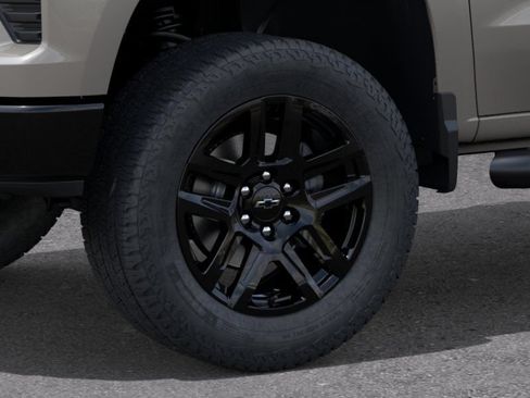 New 2026 Chevrolet Silverado 1500 Custom Trail Boss w/ LPO, Dark Essentials Package AWD/4WD image 9