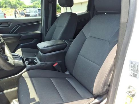 Used 2023 Chevrolet Colorado W/T AWD/4WD image 20
