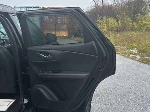 Certified 2021 Chevrolet Blazer RS w/ Enhanced Convenience Package image 47