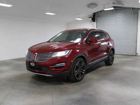 Used 2018 Lincoln MKC Reserve w/ Lincoln MKC Climate Package image 4
