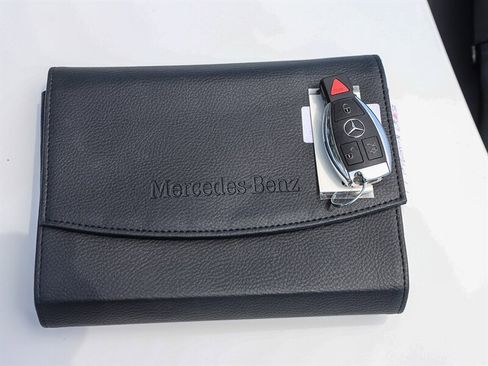 Used 2019 Mercedes-Benz CLA 250 image 35