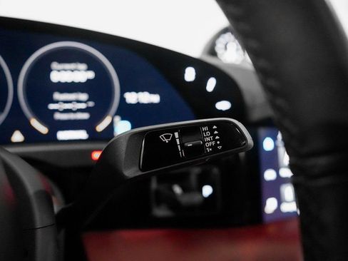 Used 2020 Porsche Taycan Turbo image 19