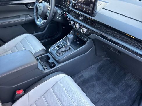 Used 2026 Honda CR-V Sport Touring image 19