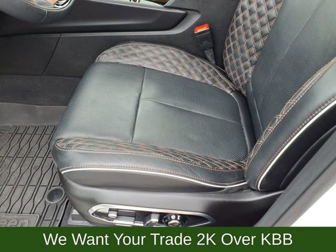 Used 2025 Jeep Grand Cherokee L Summit AWD/4WD image 9
