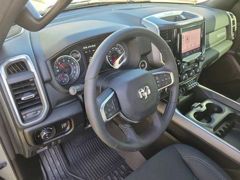 Used 2025 RAM 1500 Big Horn AWD/4WD image 14