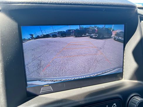 Used 2018 GMC Terrain SLE w/ Driver Convenience Package FWD image 32