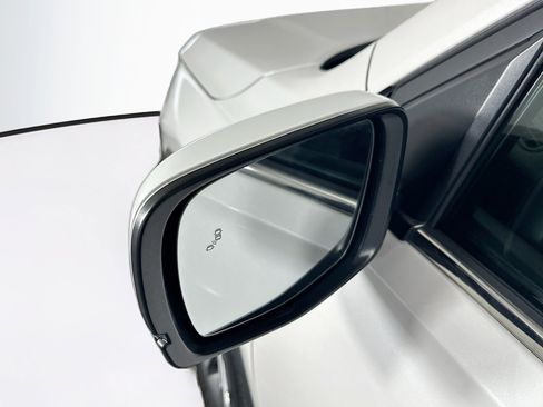 Used 2024 Honda Pilot EX-L image 16