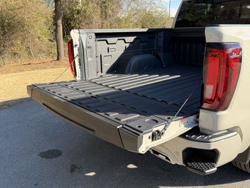 New 2026 GMC Sierra 1500 Denali image 14