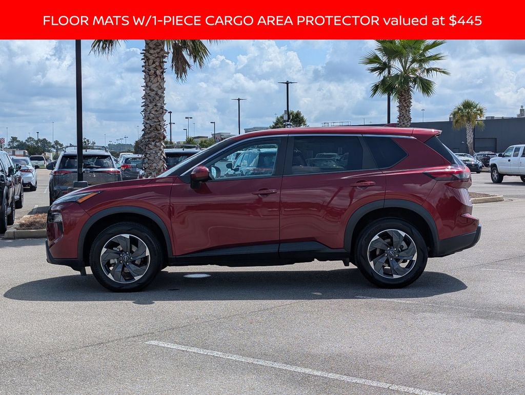 Used 2024 Nissan Rogue SV AWD/4WD image 2