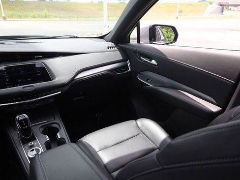 Used 2023 Cadillac XT4 Premium Luxury AWD/4WD image 26