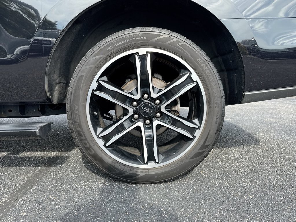 Used 2021 Ford Expedition Limited AWD/4WD image 29