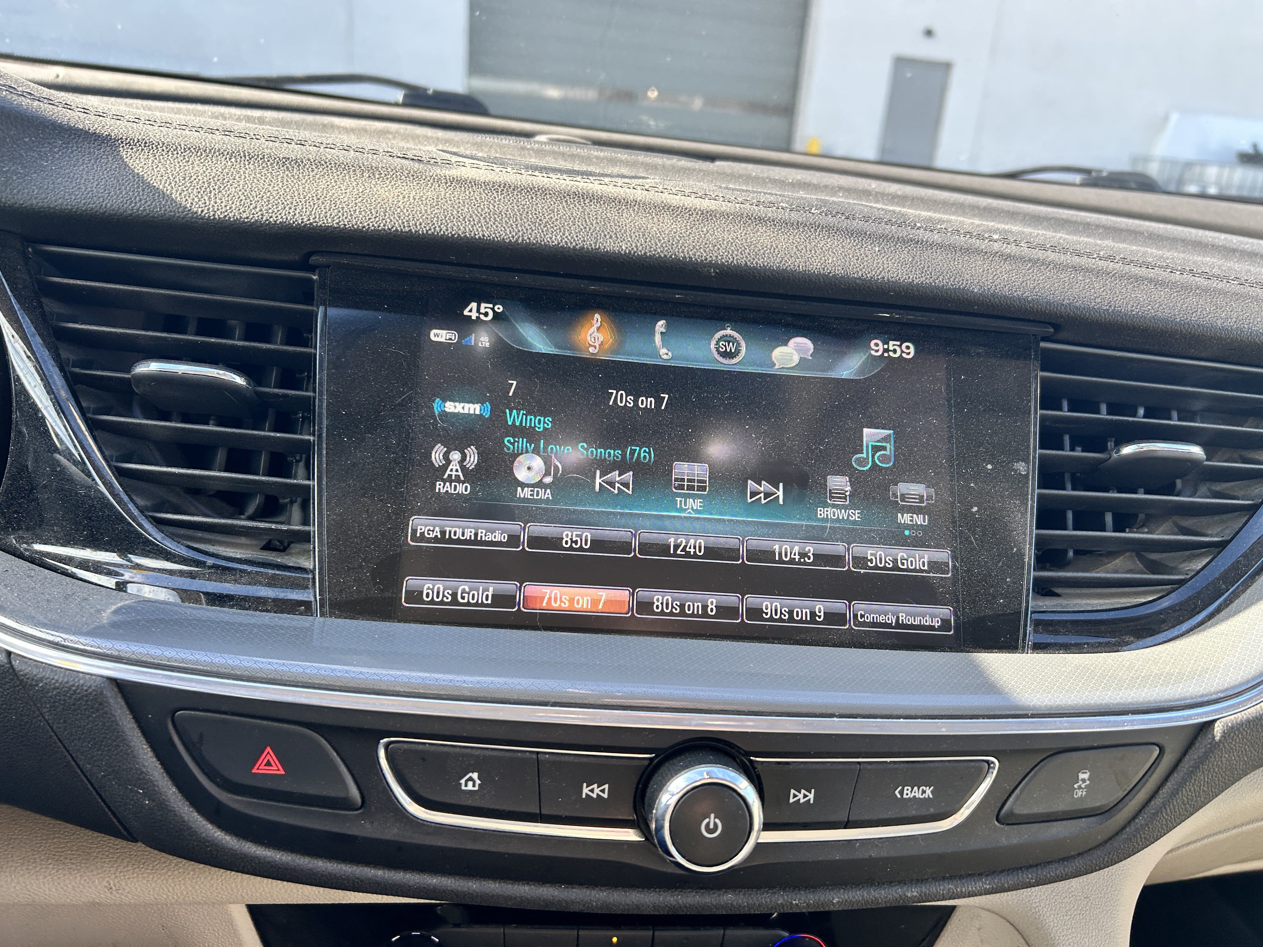 Used 2018 Buick Regal Preferred w/ Sights and Sounds Package AWD/4WD image 15