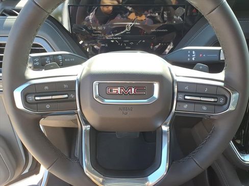 New 2026 GMC Yukon Elevation image 16