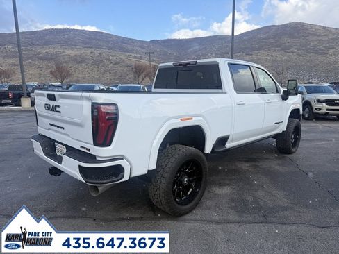 Used 2025 GMC Sierra 3500 AT4 w/ AT4 Premium Plus Package image 5