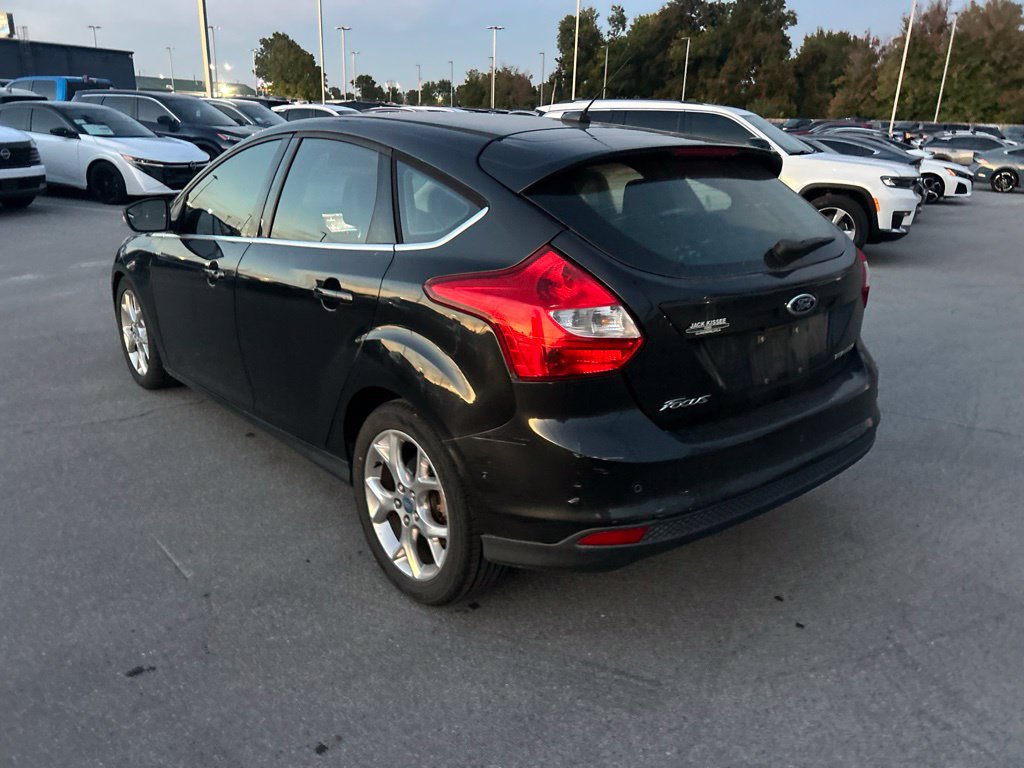 Used 2012 Ford Focus Titanium FWD image 7