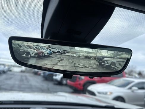 Used 2021 GMC Yukon Denali w/ Denali Ultimate Package image 30