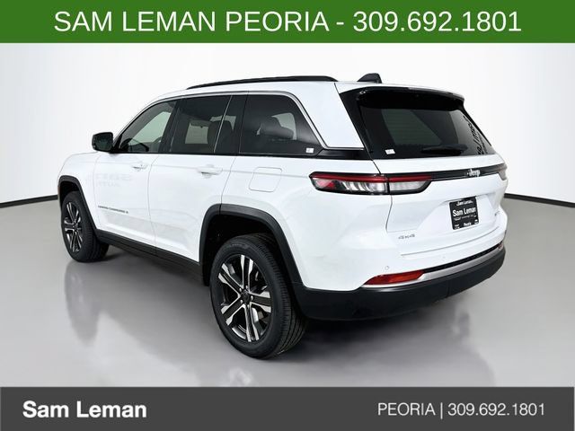 New 2027 Jeep Grand Cherokee Limited AWD/4WD image 5