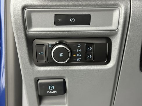 Used 2025 Ford F150 XLT w/ Equipment Group 301A Standard image 22