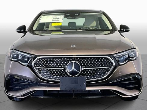 New 2026 Mercedes-Benz E 450 4MATIC Sedan image 2