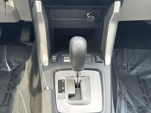 Used 2018 Subaru Forester 2.5i Premium AWD/4WD image 9