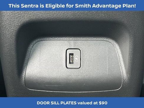 Certified 2025 Nissan Sentra SR image 18