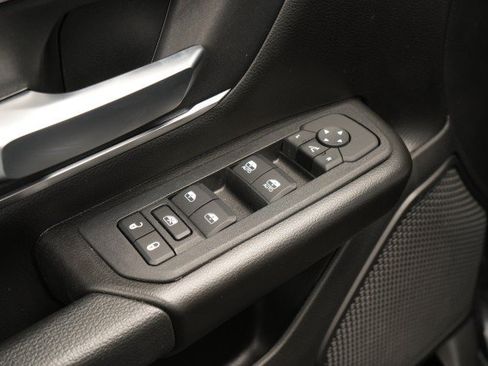 Used 2025 RAM 1500 Big Horn AWD/4WD image 42