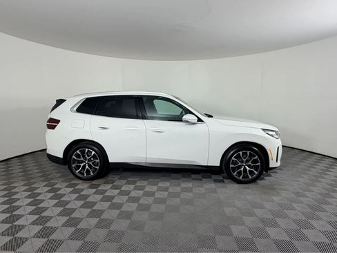 Certified 2025 BMW X3 xDrive30i w/ Premium Package image 3