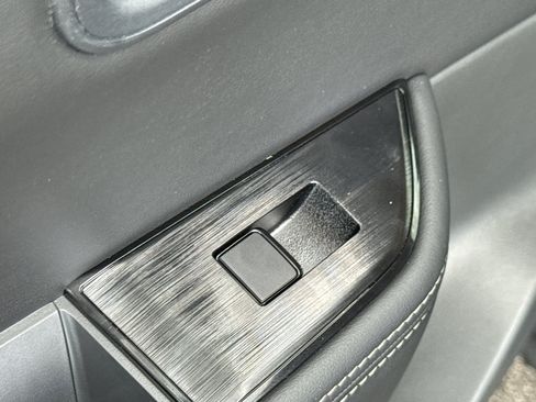 New 2026 Nissan Rogue SV AWD/4WD image 30