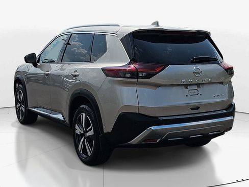 Used 2021 Nissan Rogue Platinum FWD image 8