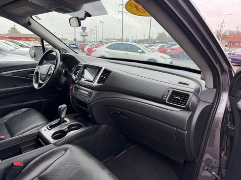 Used 2018 Honda Ridgeline RTL image 18