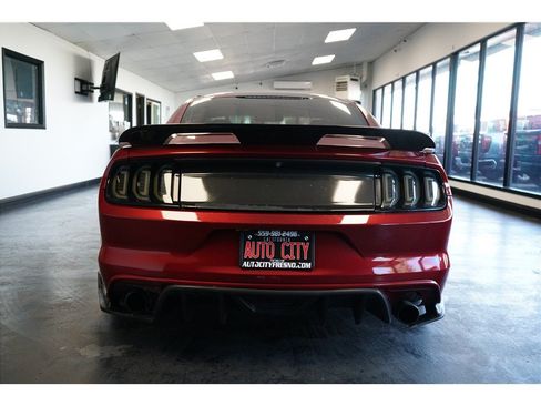 Used 2016 Ford Mustang Coupe RWD image 6