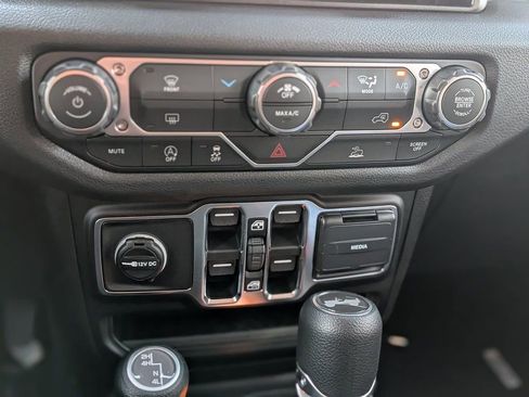 New 2026 Jeep Wrangler Unlimited Sport AWD/4WD image 17