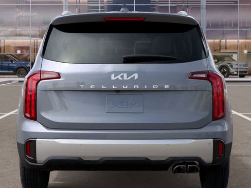 New 2025 Kia Telluride S image 13