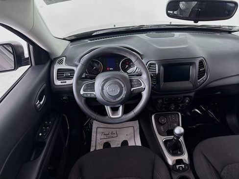 Used 2019 Jeep Compass Sport image 20