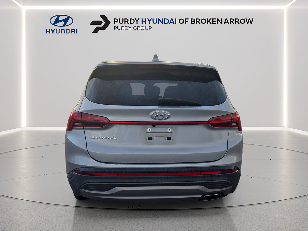 Certified 2023 Hyundai Santa Fe SE FWD image 4