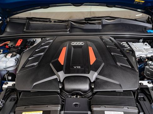 Certified 2024 Audi SQ8 Premium Plus image 35