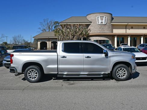 Used 2019 Chevrolet Silverado 1500 LTZ w/ LTZ Convenience Package image 5