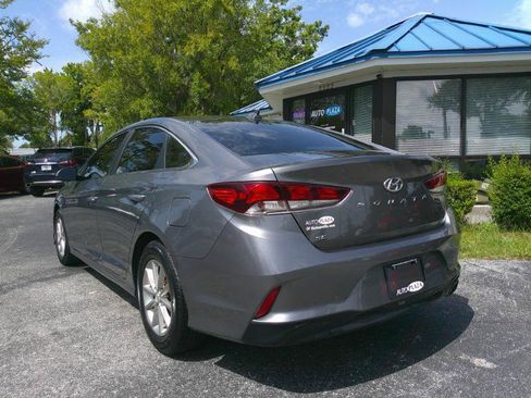 Used 2019 Hyundai Sonata SE FWD image 7