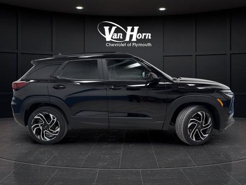 New 2026 Chevrolet TrailBlazer RS w/ Convenience Package image 2