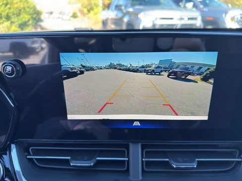 New 2026 Chevrolet Trax RS w/ Sunroof Package image 13