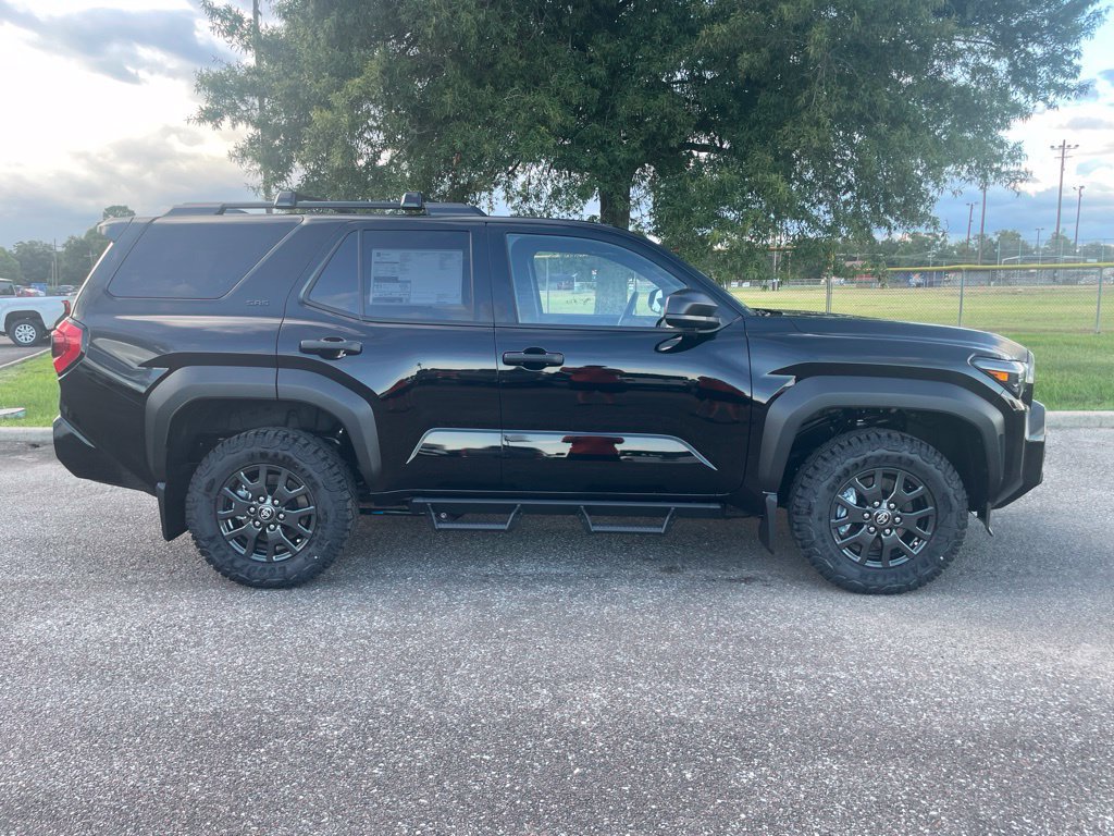 New 2026 Toyota 4Runner SR5 AWD/4WD image 8