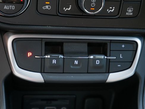 Used 2023 GMC Terrain SLT w/ Elevation Edition AWD/4WD image 22