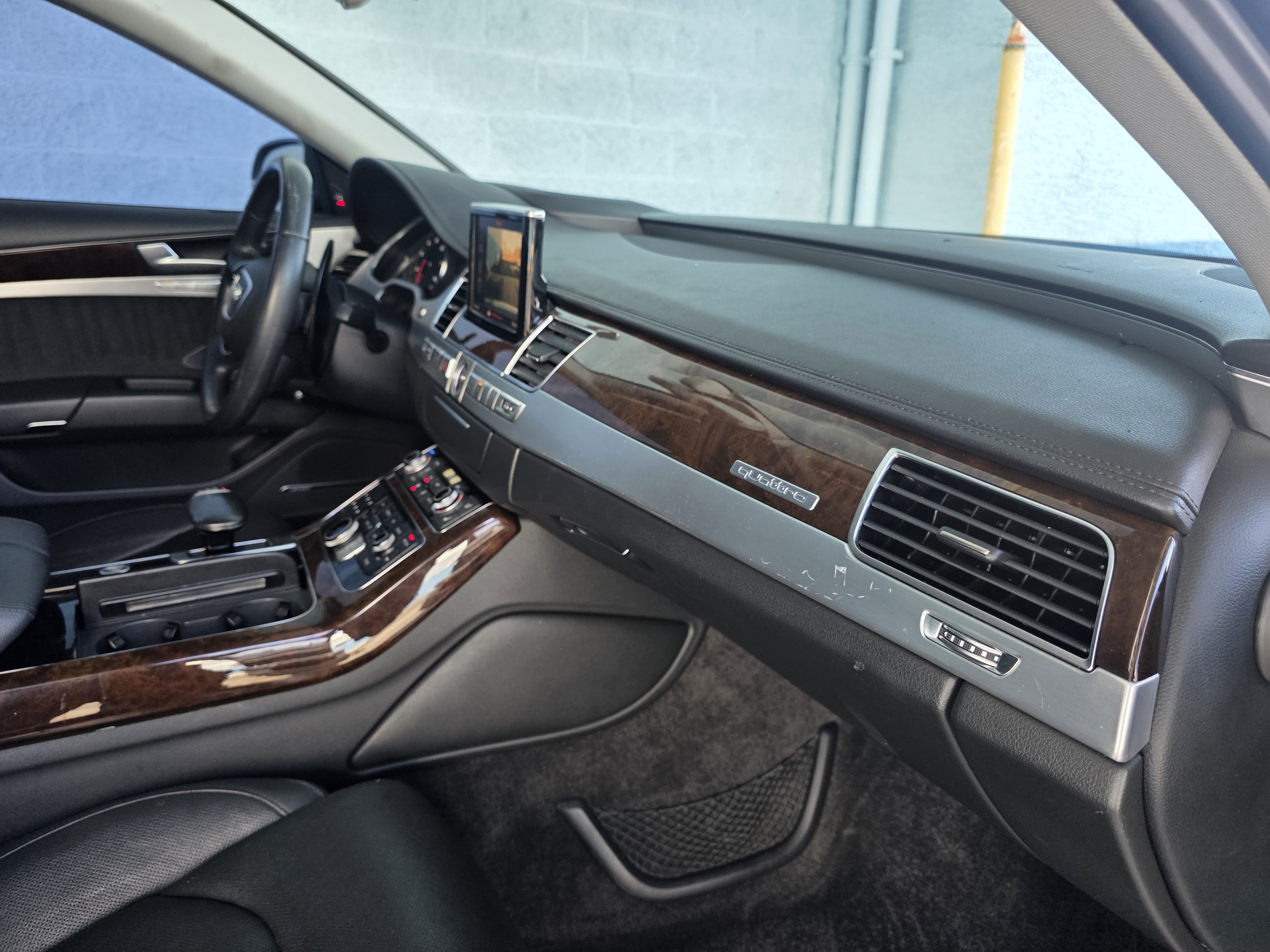 Used 2015 Audi A8 3.0T w/ Premium Package AWD/4WD image 17