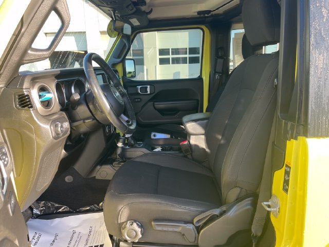 Used 2022 Jeep Wrangler Sport AWD/4WD image 19