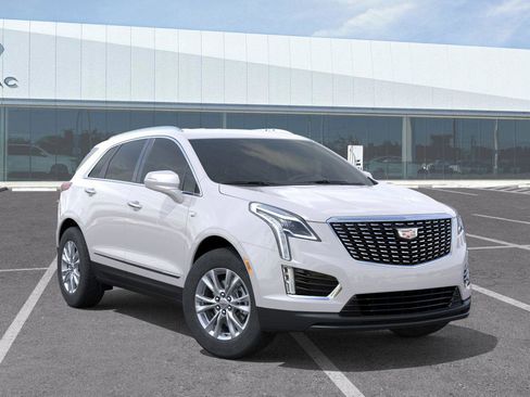 New 2025 Cadillac XT5 Luxury w/ LPO, Floor Liner Package image 8